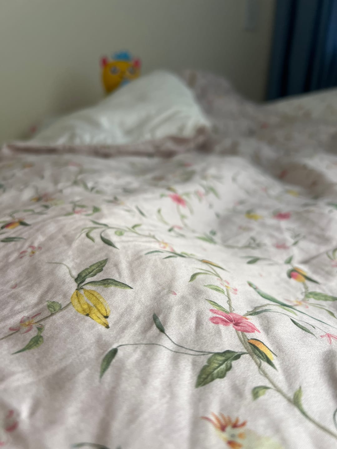 Customer photo review of Dreaming of Paradise Toddler Duvet - Ivory
