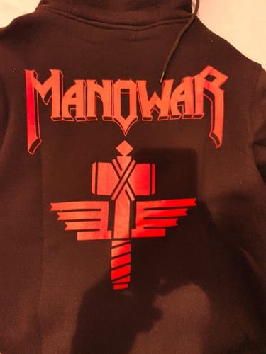 Customer photo review of Manowar Deluxe Hoodie MANOWAR Sign Of The Hammer - Ltd. Edition (2023)