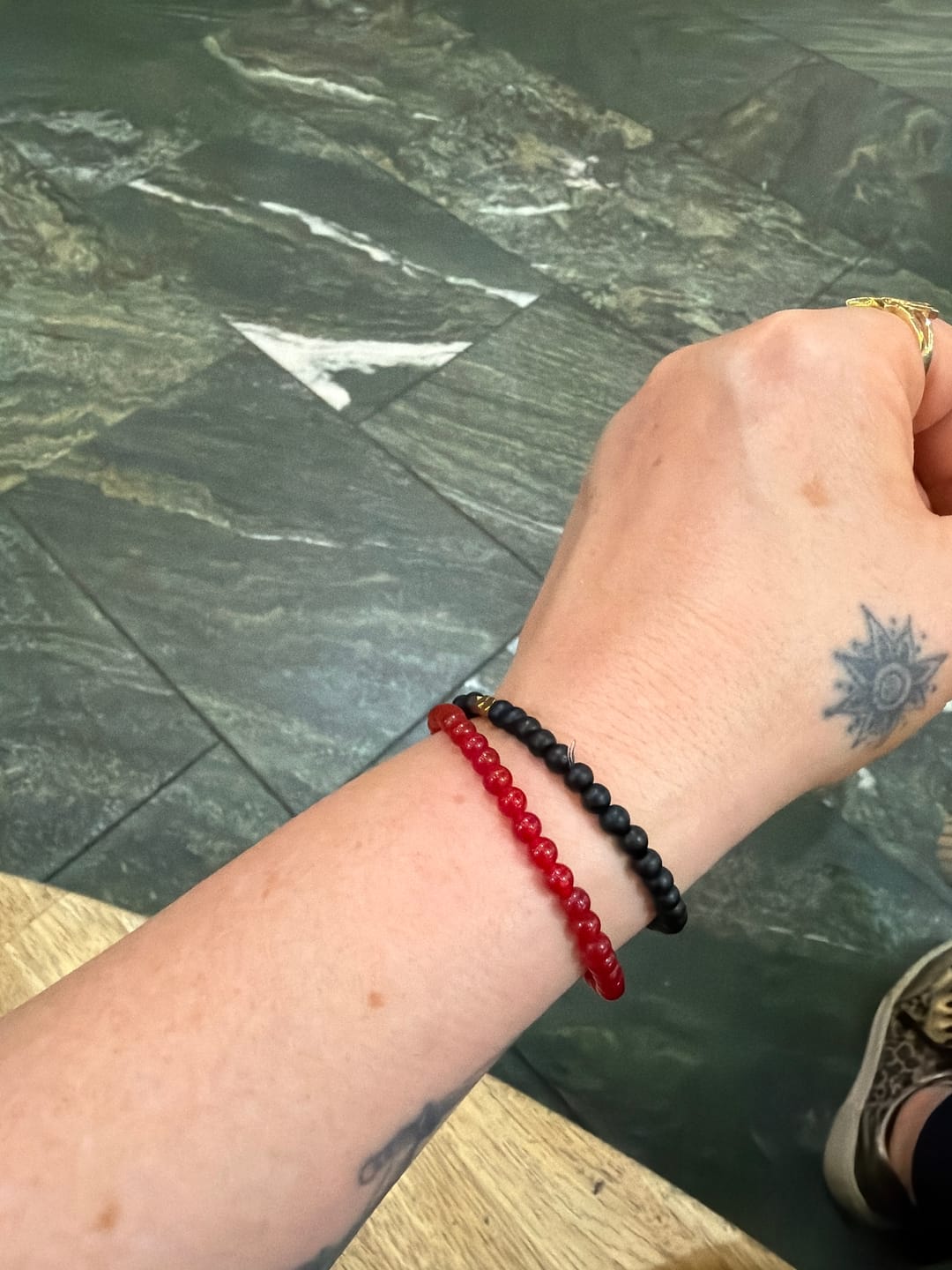 Customer photo review of Karneol Armband - Perlen