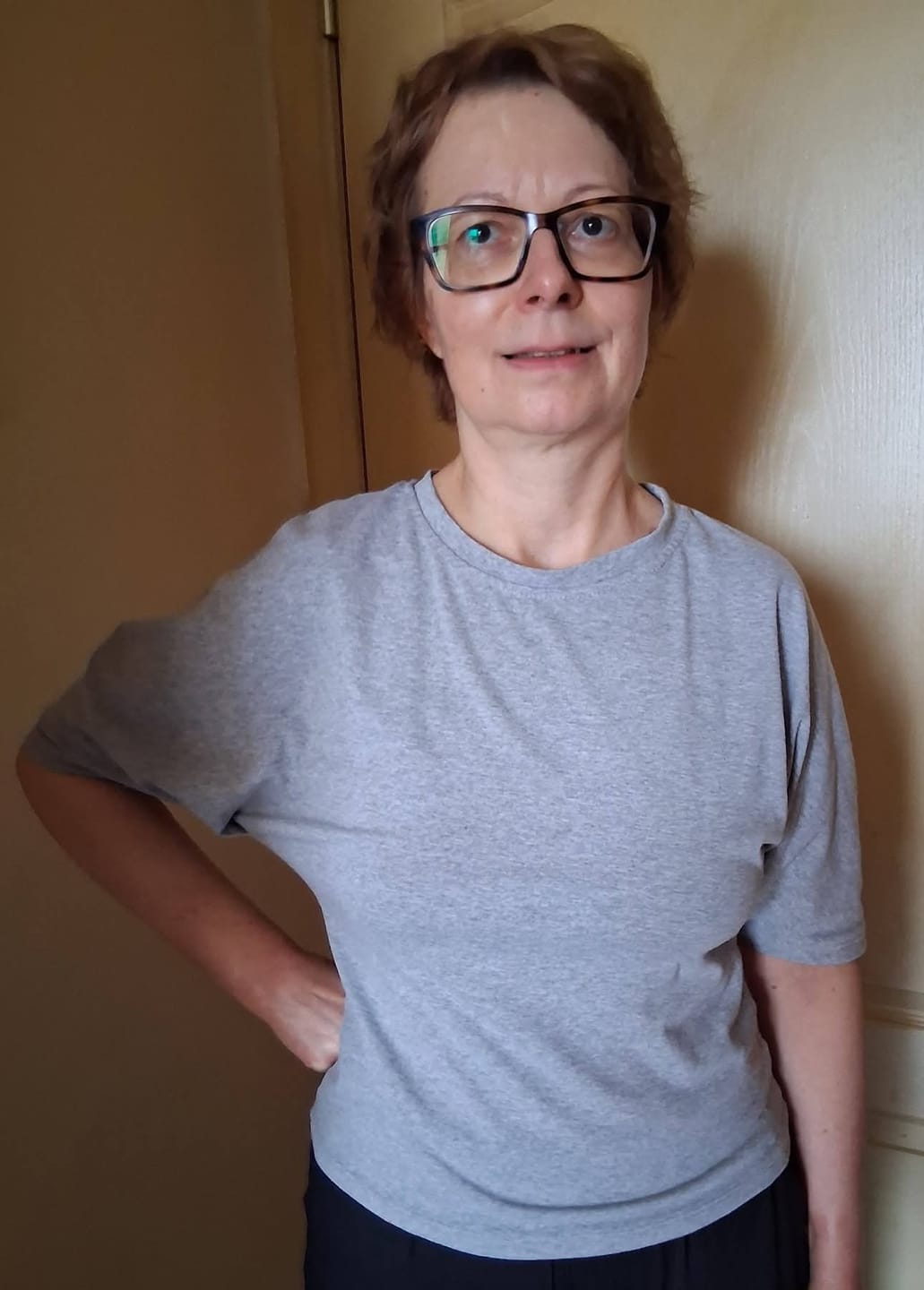 Customer photo review of Puffy Sleeve Tee / Grey