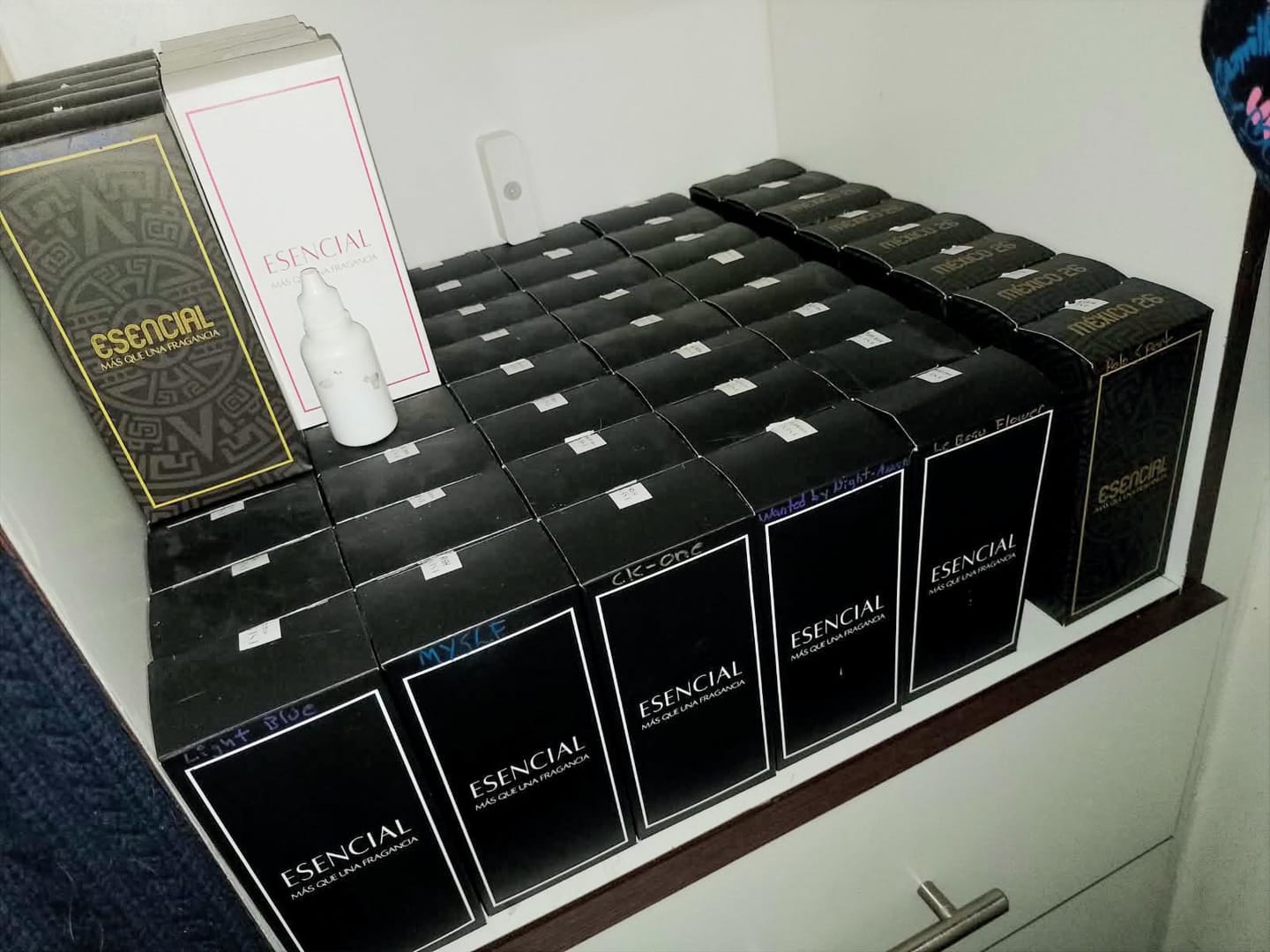 Customer photo review of EL25-H105 Inspirado en: Scandal Pour Homme Intense - Jean Paul Gaultier
