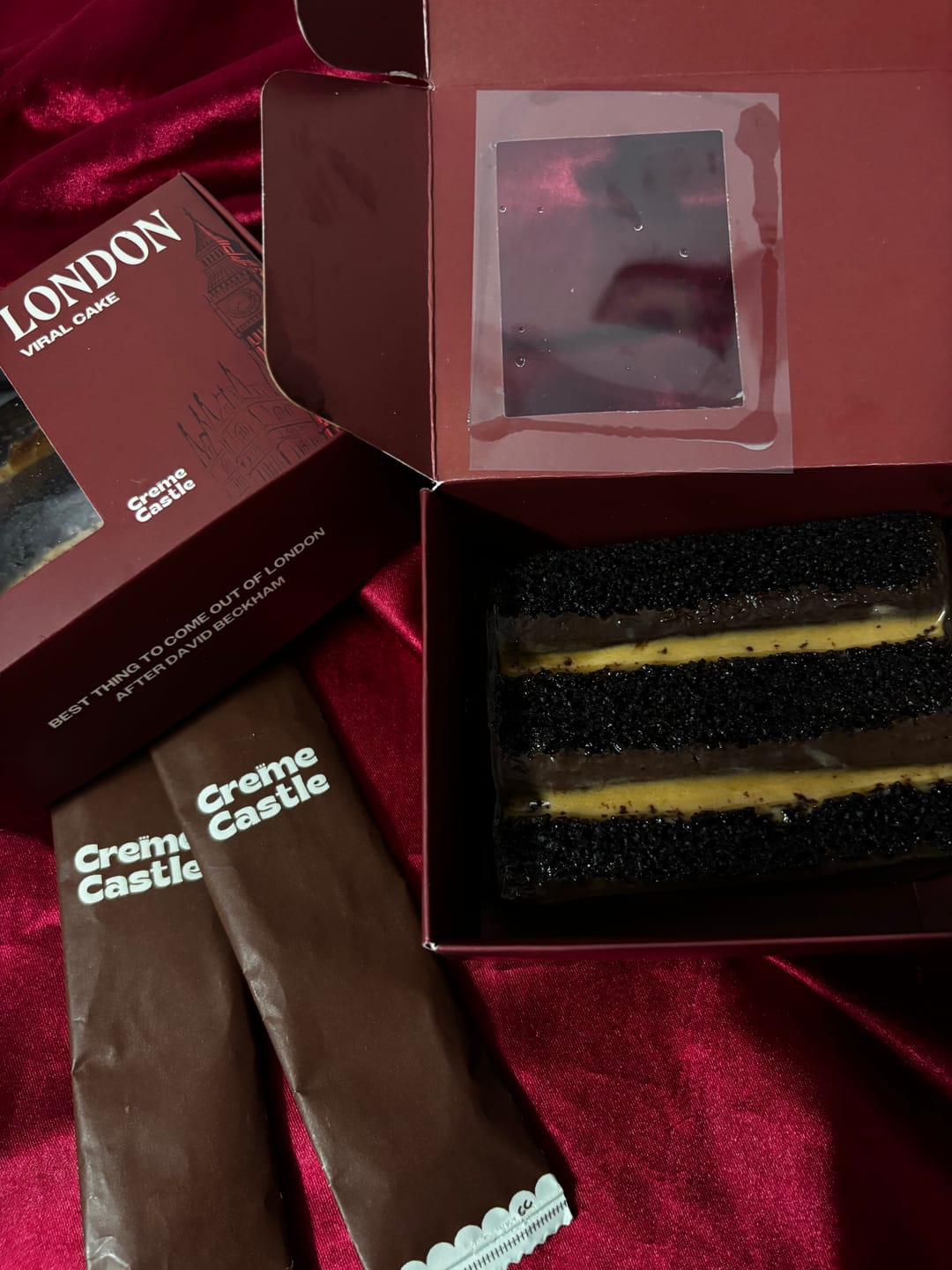 Customer photo review of London Viral Cake Slice [2 Pcs]
