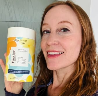 Customer photo review of Passion - Balance & Desire Blend for Women 40+ | Hormone Balance | Herbal Adaptogen Formula | Maca & Ashwagandha | Cortisol Manager | Mood, Energy & Wellness Support | Berry Citrus Flavor | 30 Sticks