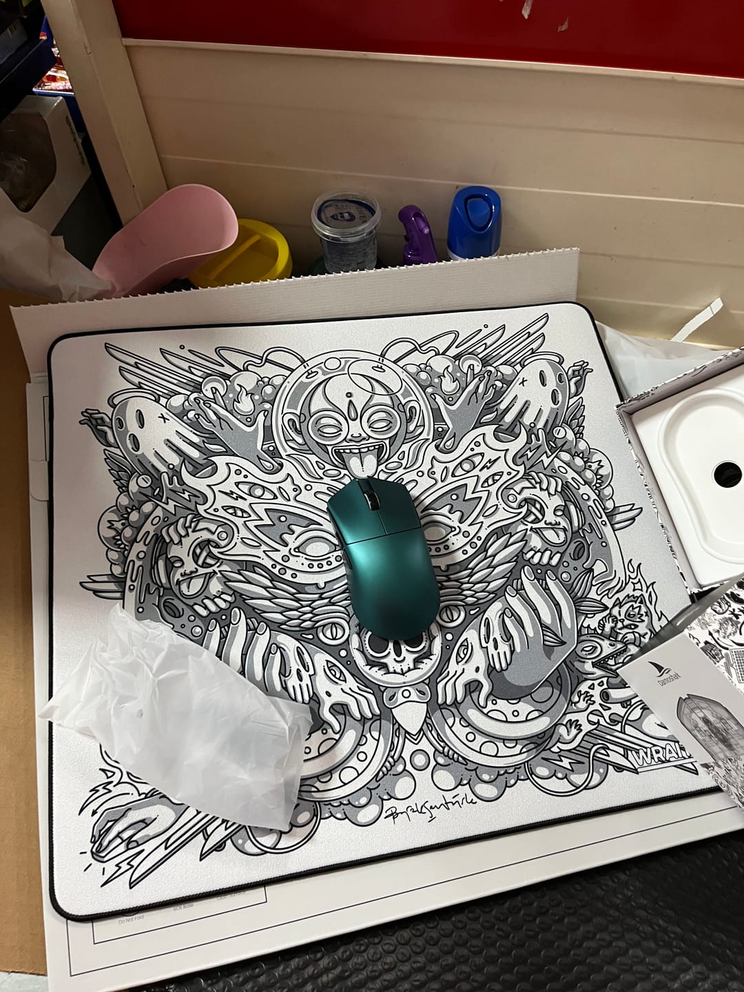 Customer photo review of Darmoshark M3 V2 Wireless Mouse