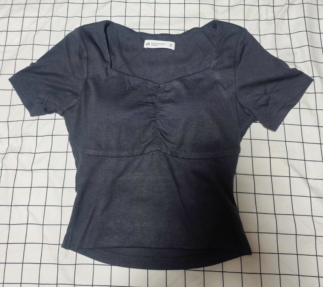 Customer photo review of Soft Stretch Diamond Neck Ruched Padded Tee
