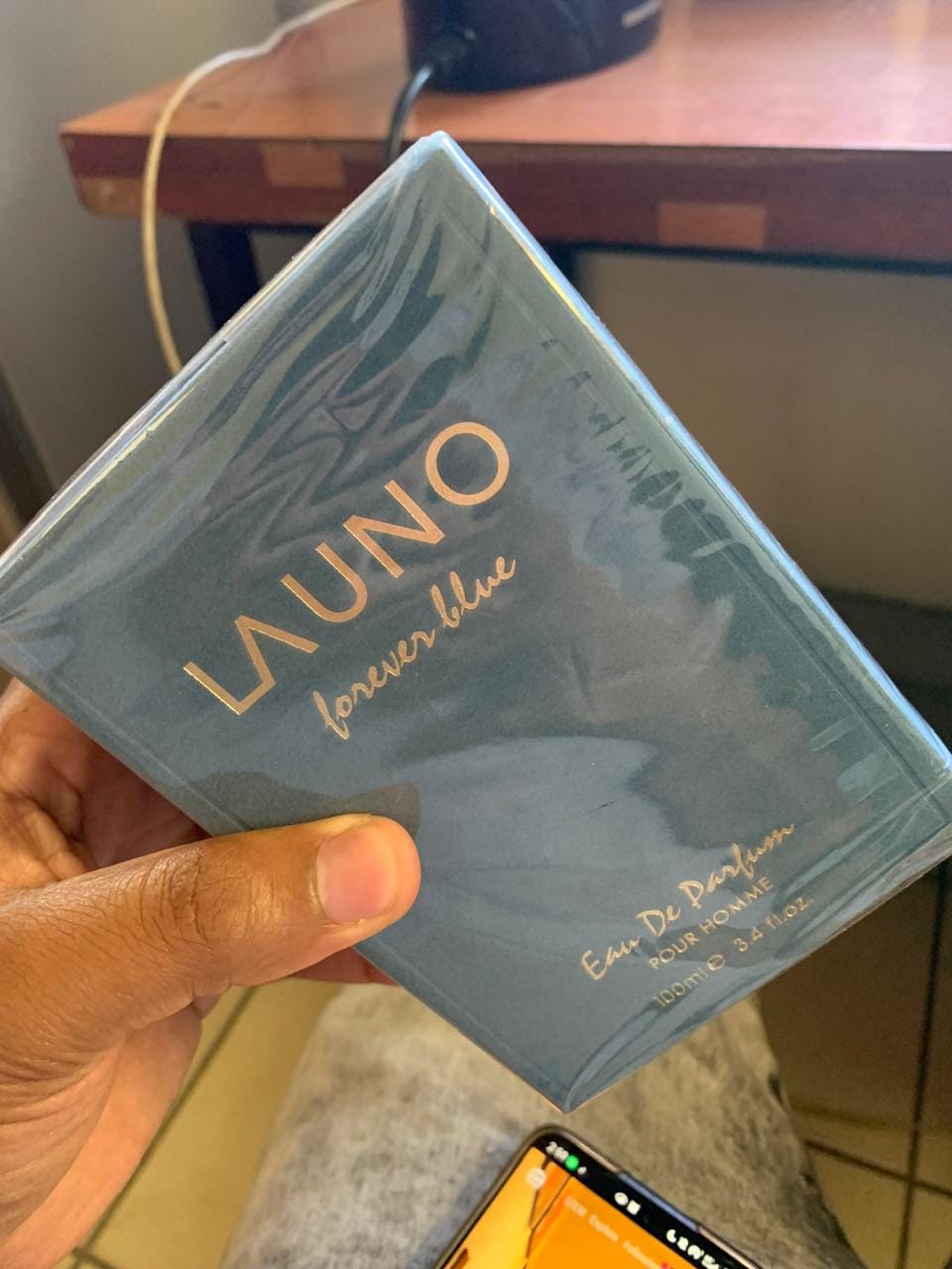 Customer photo review of Launo Forever Blue 100ml