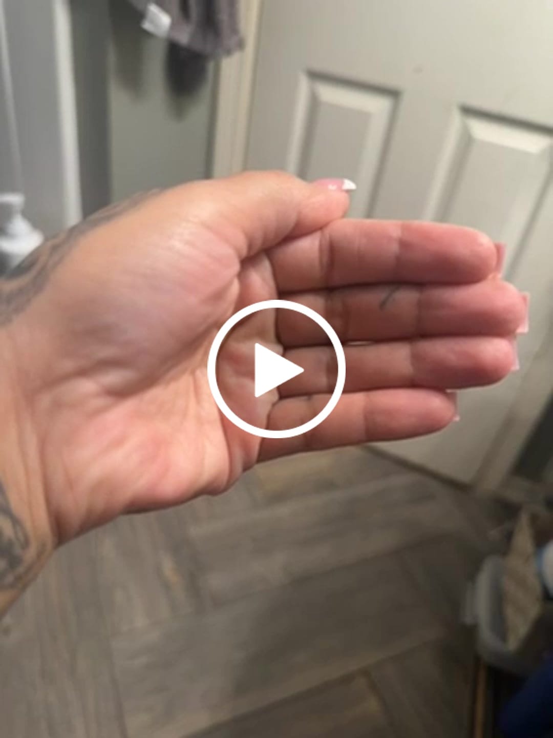 Customer video review of Body Splash - Skin Smoothing Body Oil (Mental Reset – Lavender & Vanilla CALMING SPA SCENT)