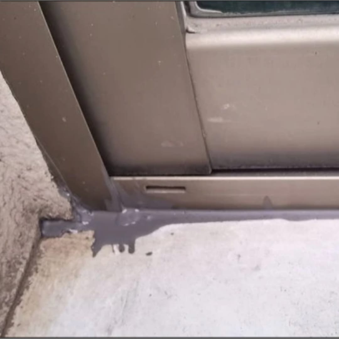 Customer photo review of Concretix™ Sella y repara grietas de concreto en minutos