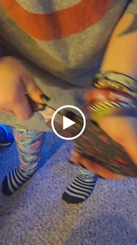 Customer video review of Kansept Flank TuffKnives Fixed Blade – 3.69" D2 Blade, Zombie Blood Aluminum Handle