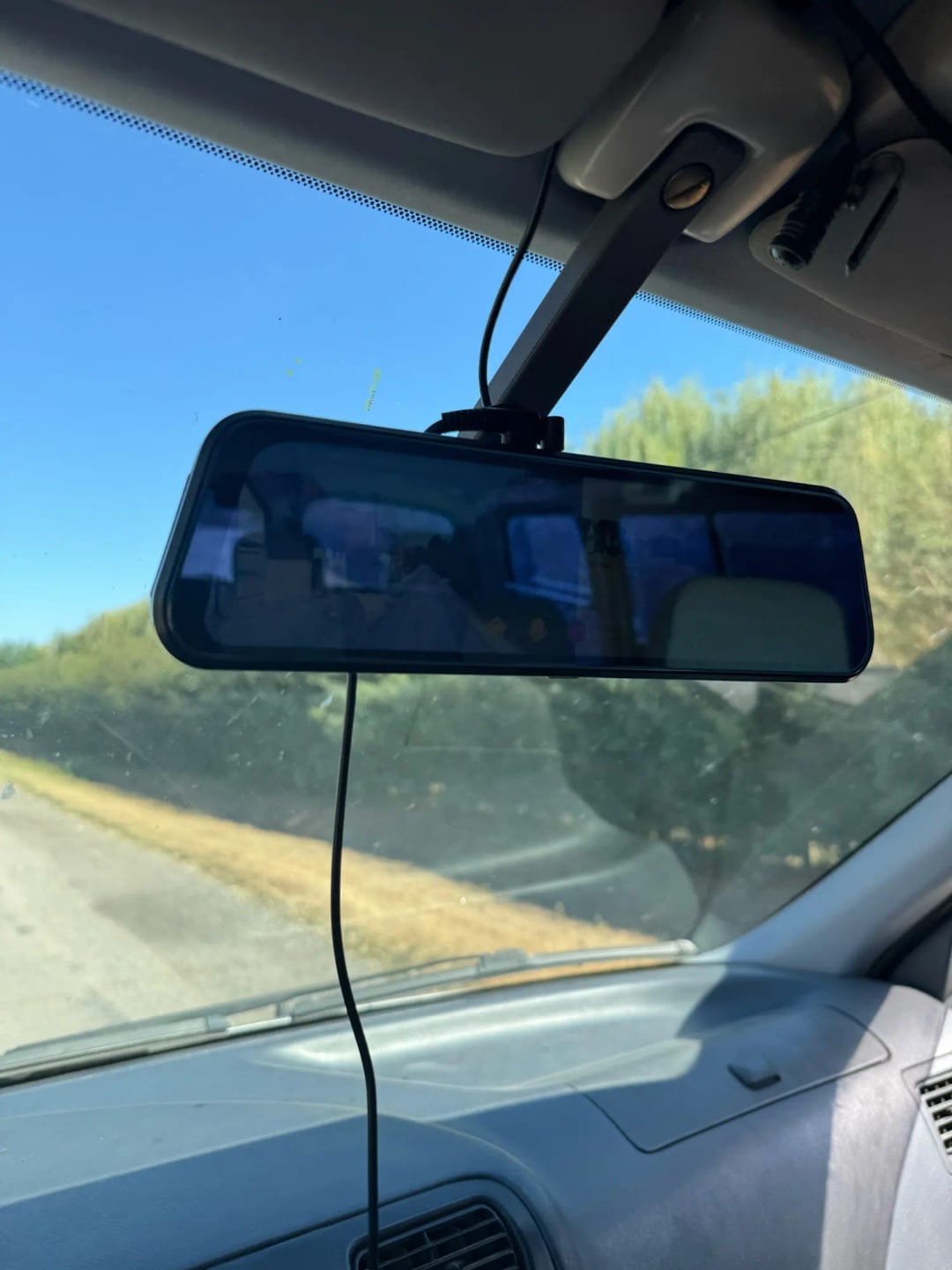 Customer photo review of Dashcam 1080p con camara de marcha atras 1080p