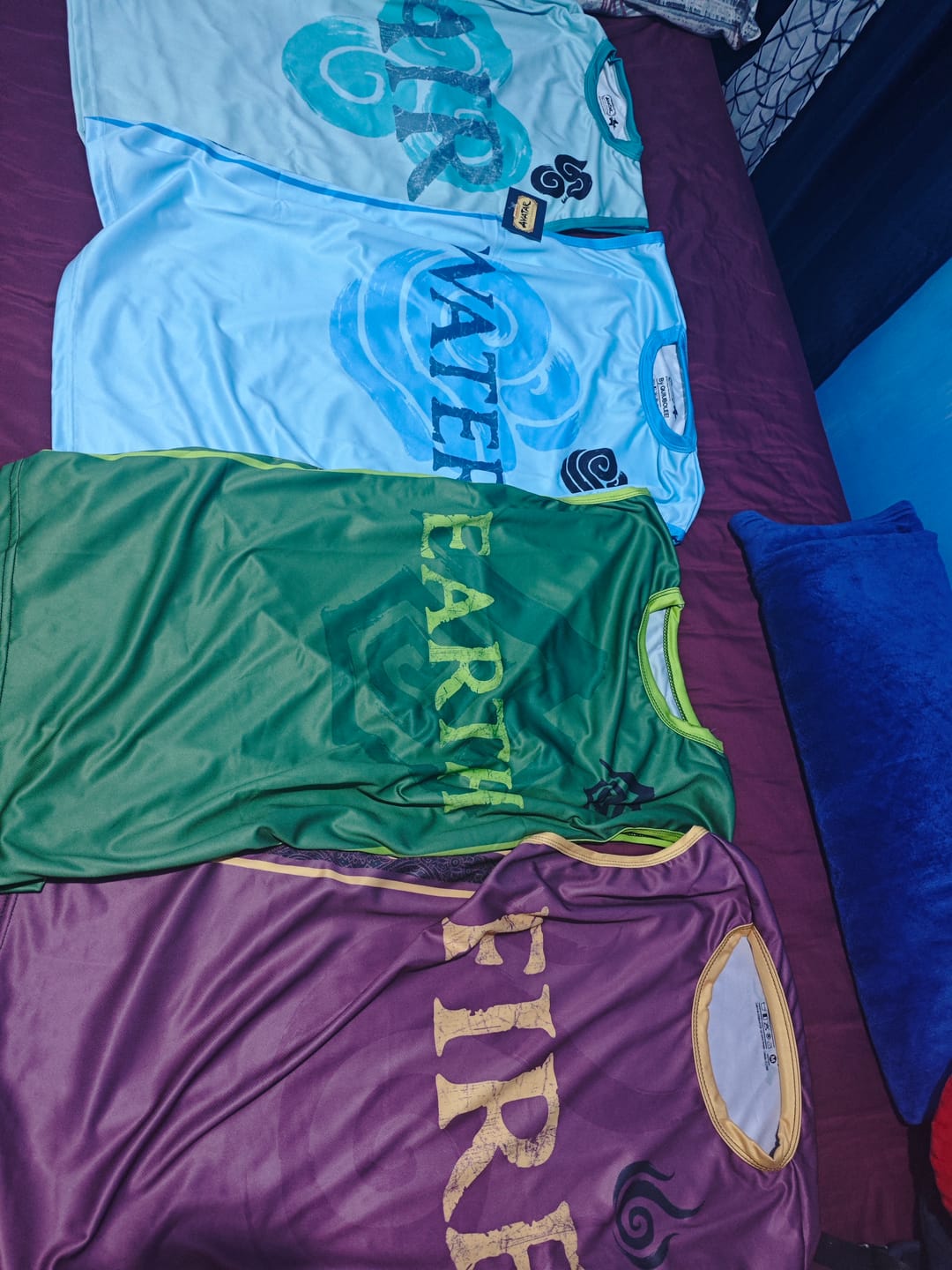 Customer photo review of Playera Sin Mangas Nación Del Fuego