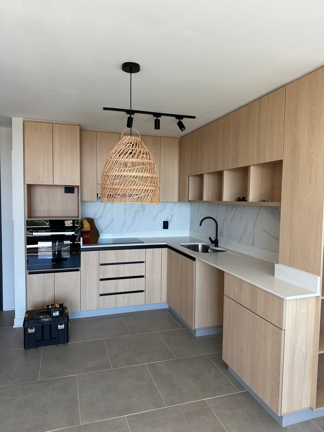 Customer photo review of Pantalla Oahu Natural