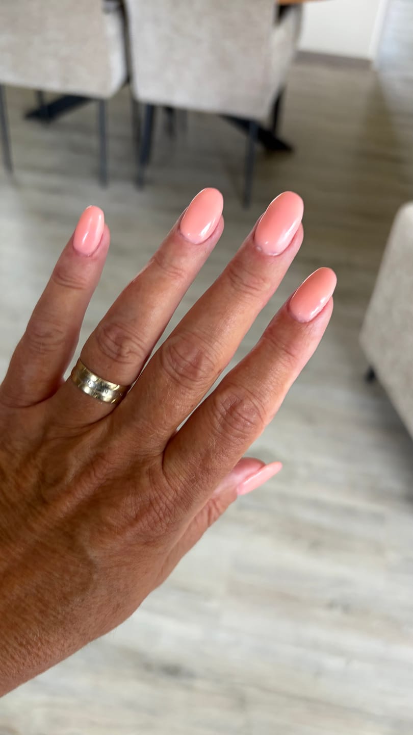 Customer photo review of Limited Edition 5 - Mood Change Berry Dipping Powder