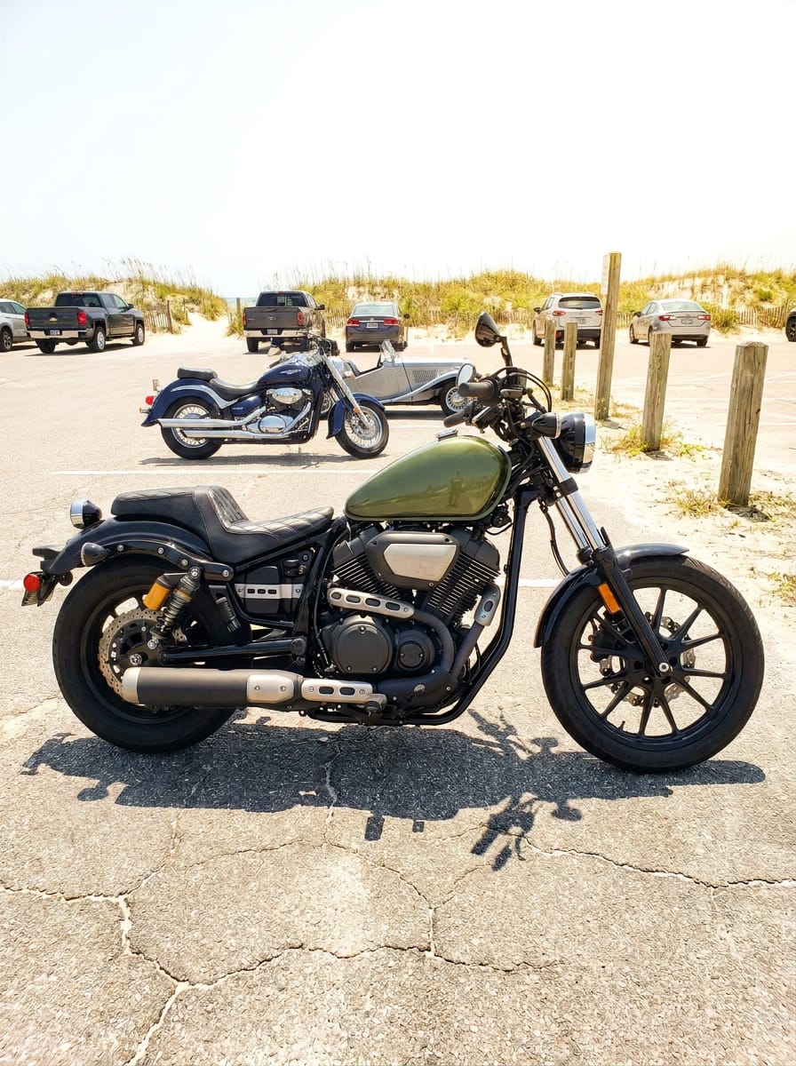 Customer photo review of Iron Born Diamond Stitch Yamaha Bolt 2-Up Seat Black
