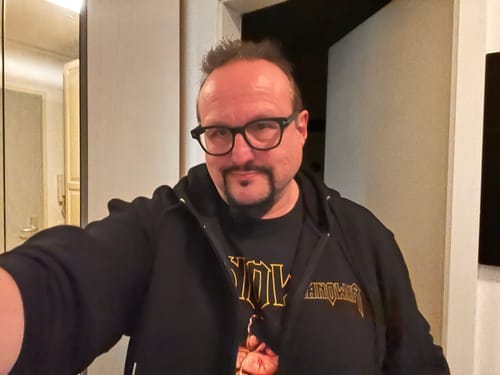 Customer photo review of MANOWAR ZIP HOODIE IMMORTAL