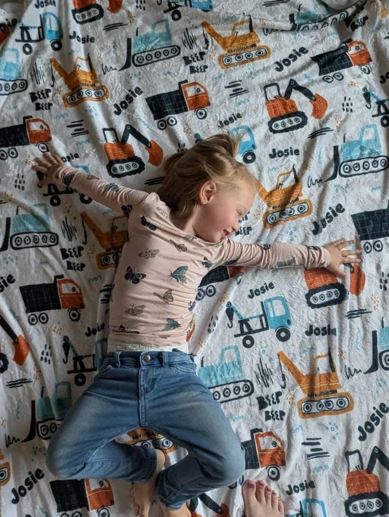 Customer photo review of New hand-drawn childish animal pattern with forest animals blanket