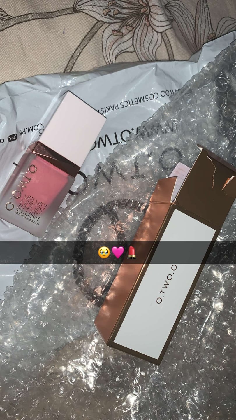 Customer photo review of O.TWO.O LIQUID BLUSH