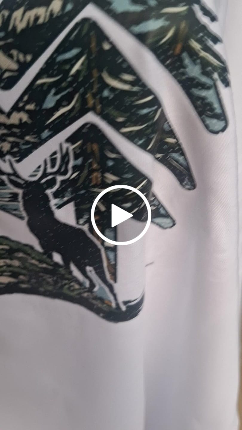 Customer video review of Holzbrüder® Natur-Logo  - Bio Herren Shirt
