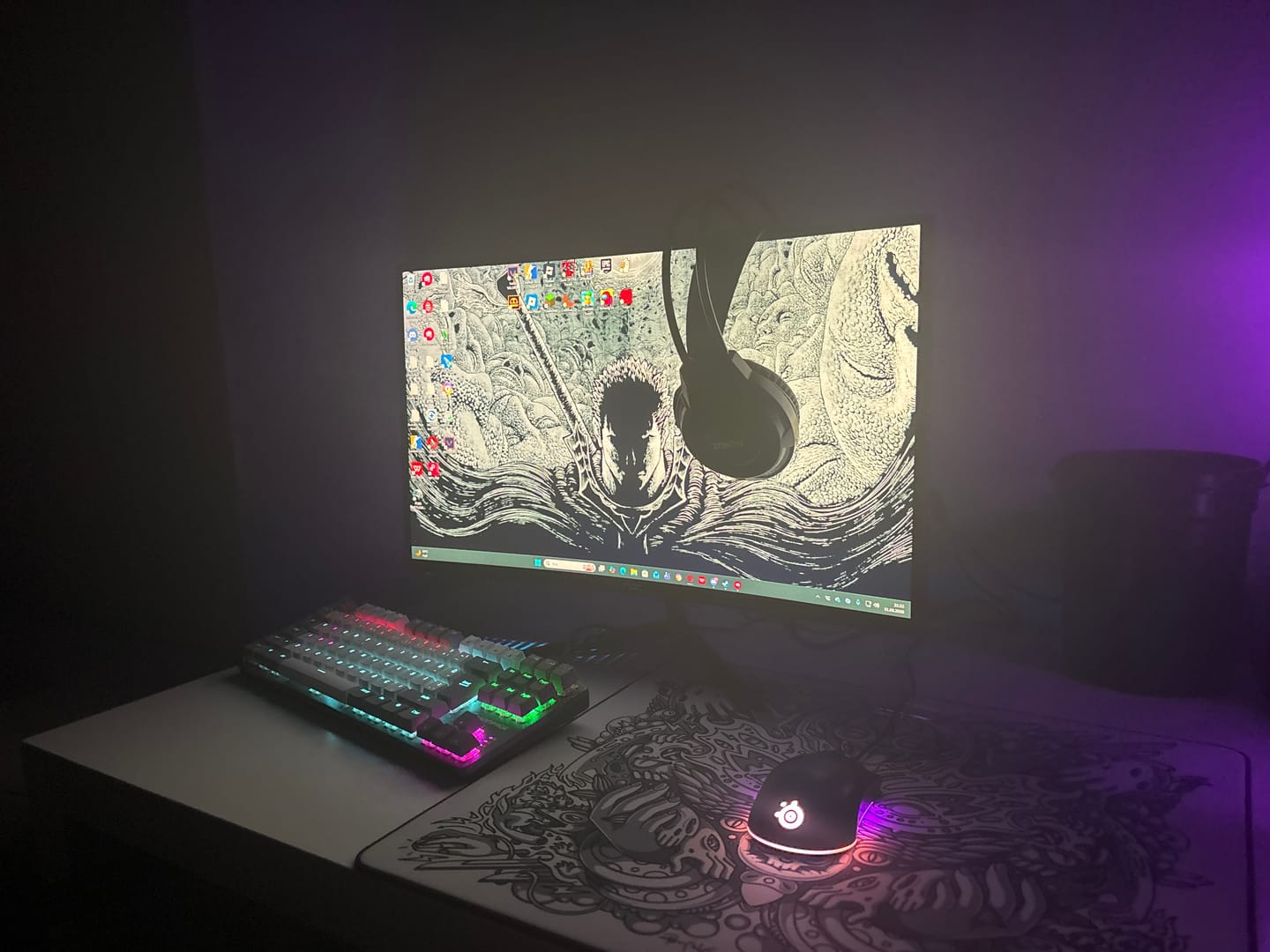 Customer photo review of Wraith Spirit of Aim Mousepad
