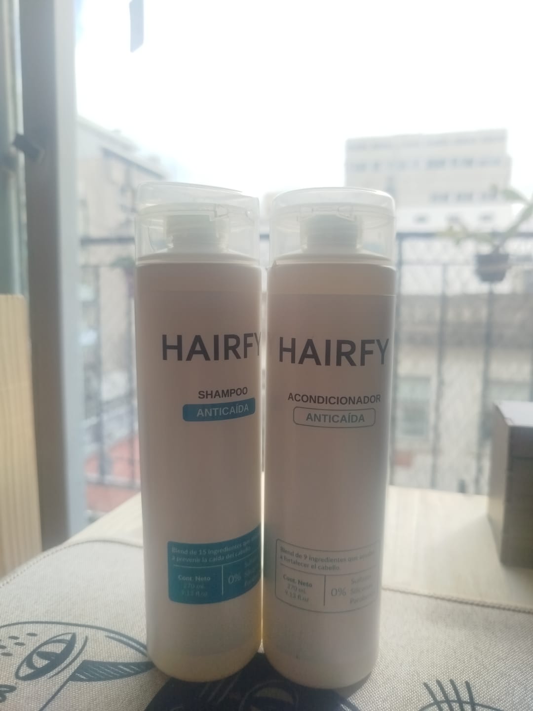 Customer photo review of Combo Ducha Anticaída: Shampoo y Acondicionador Anticaída