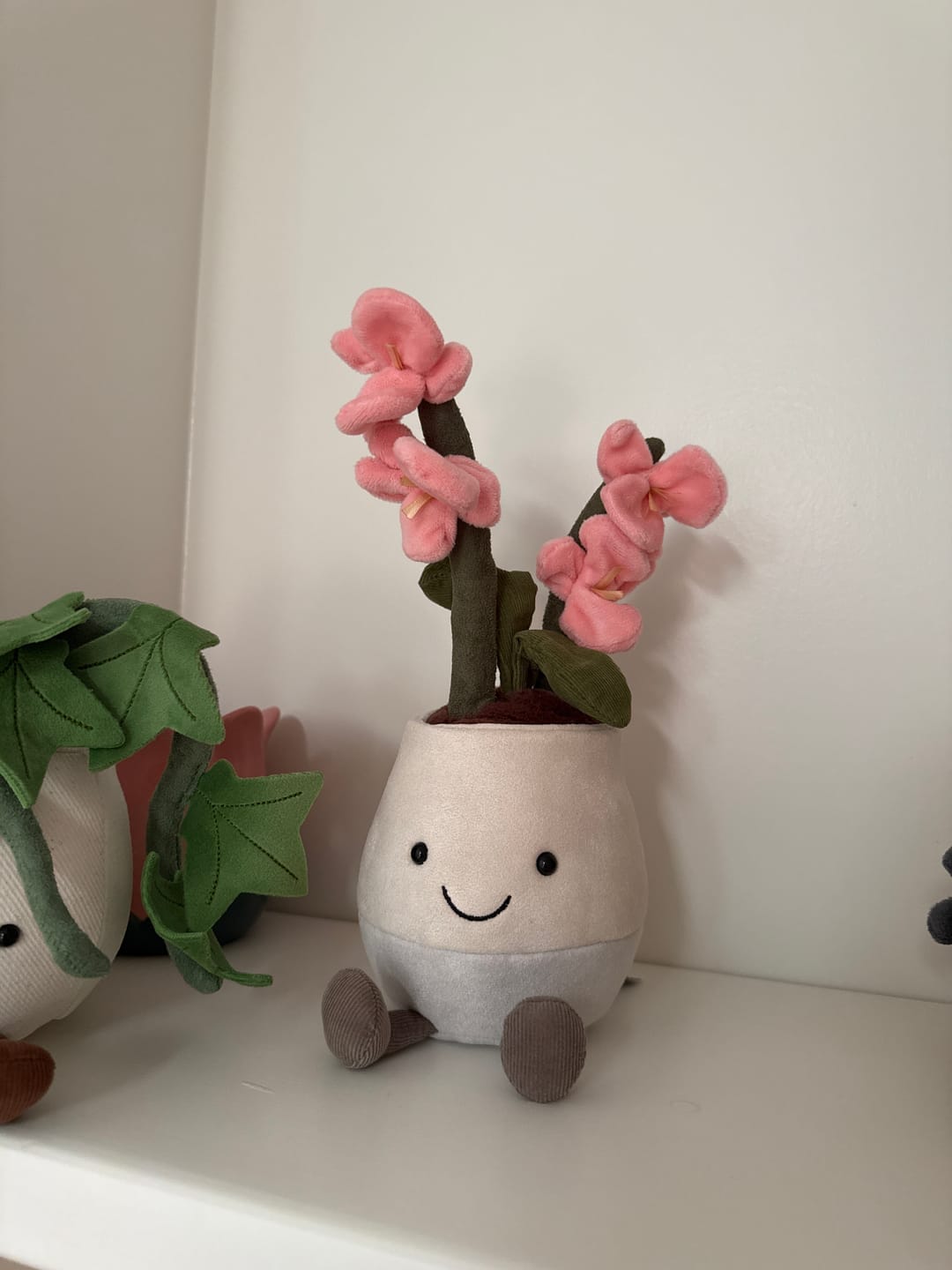 Customer photo review of Jellycat Amuseables Pink Orchid