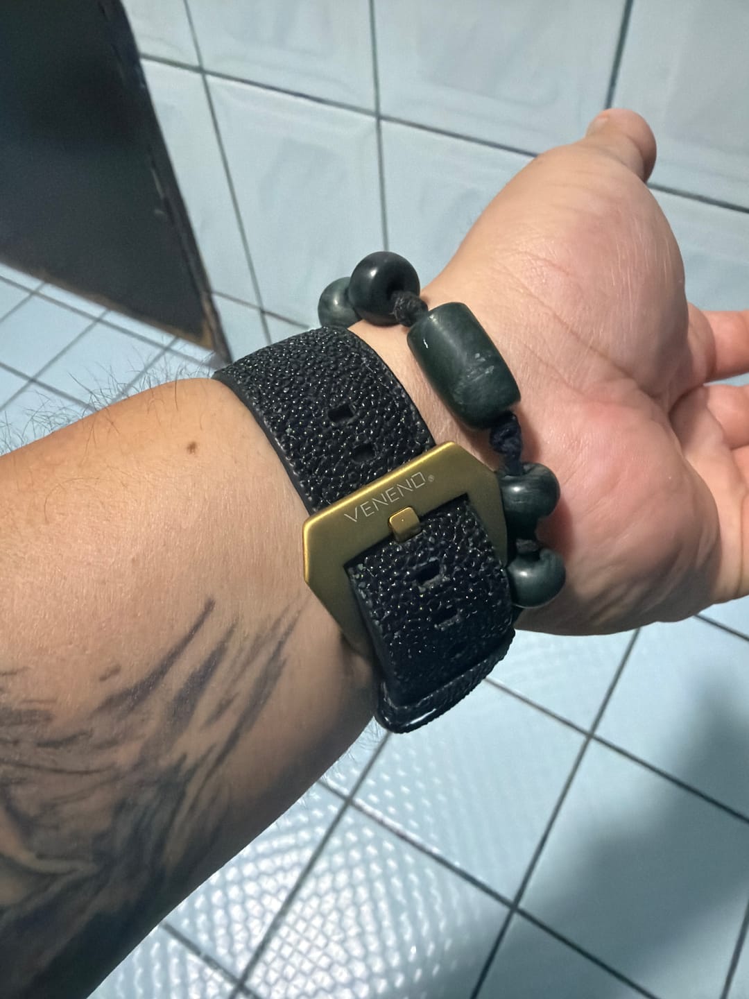 Customer photo review of Extensible - Apple Watch Stingray Black