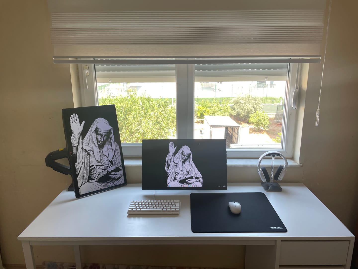 Customer photo review of Wraith Litepad Mousepad