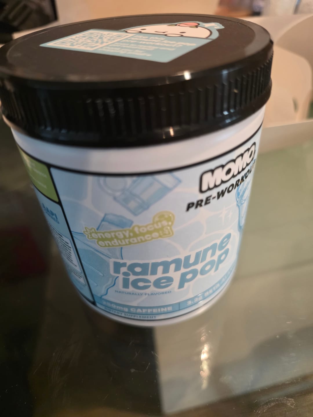 Customer photo review of MOMO® pre-workout | Ramune Ice Pop | 40 scoops