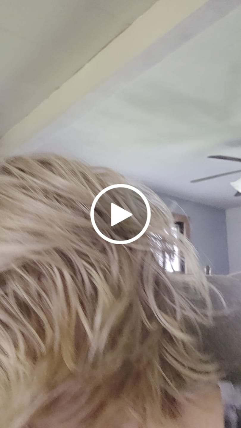 Customer video review of SWEET MISCHIEF - Sunlit Beige Blonde