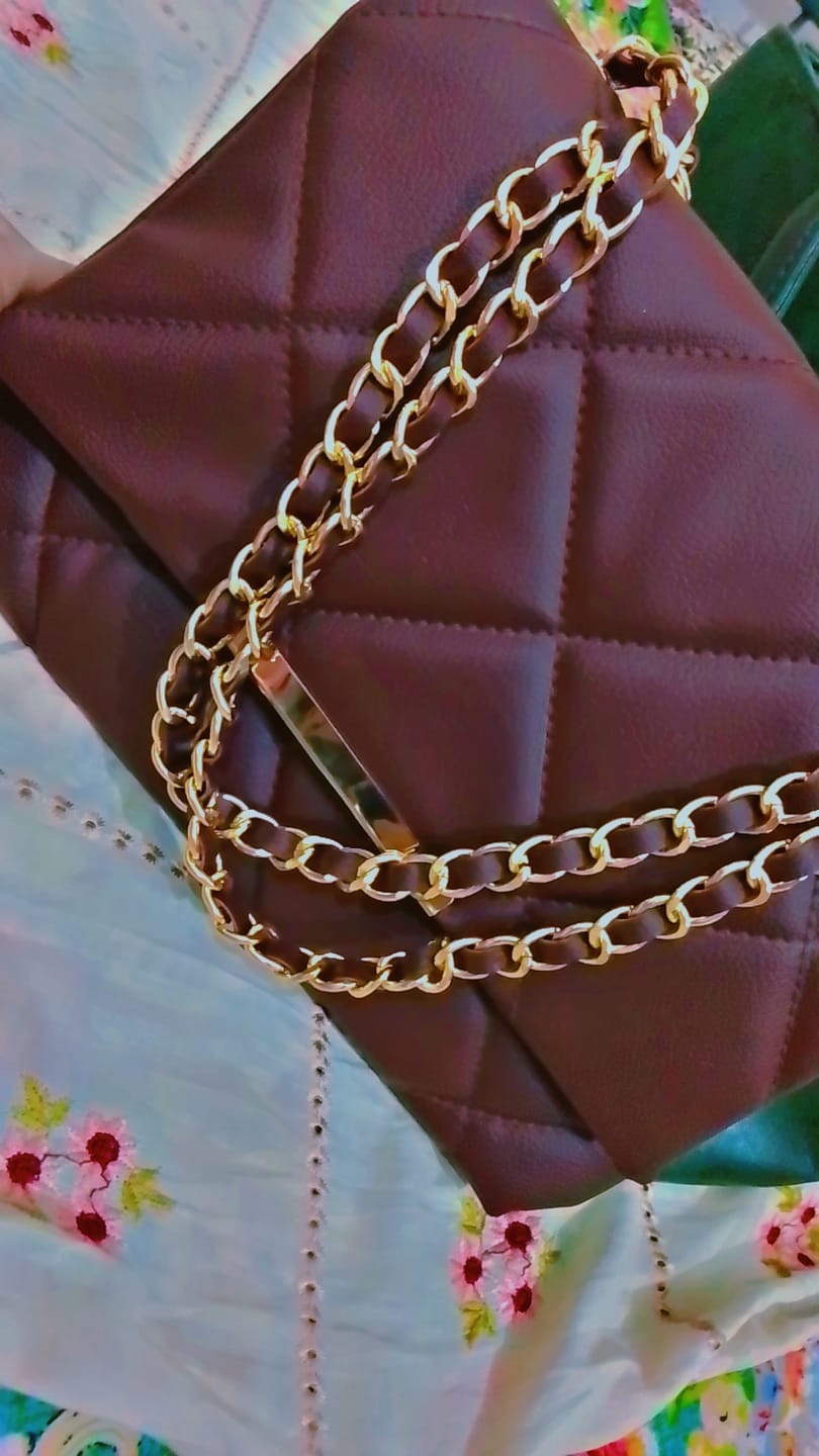 Customer photo review of Belle The Luna Fold Bag Maroon