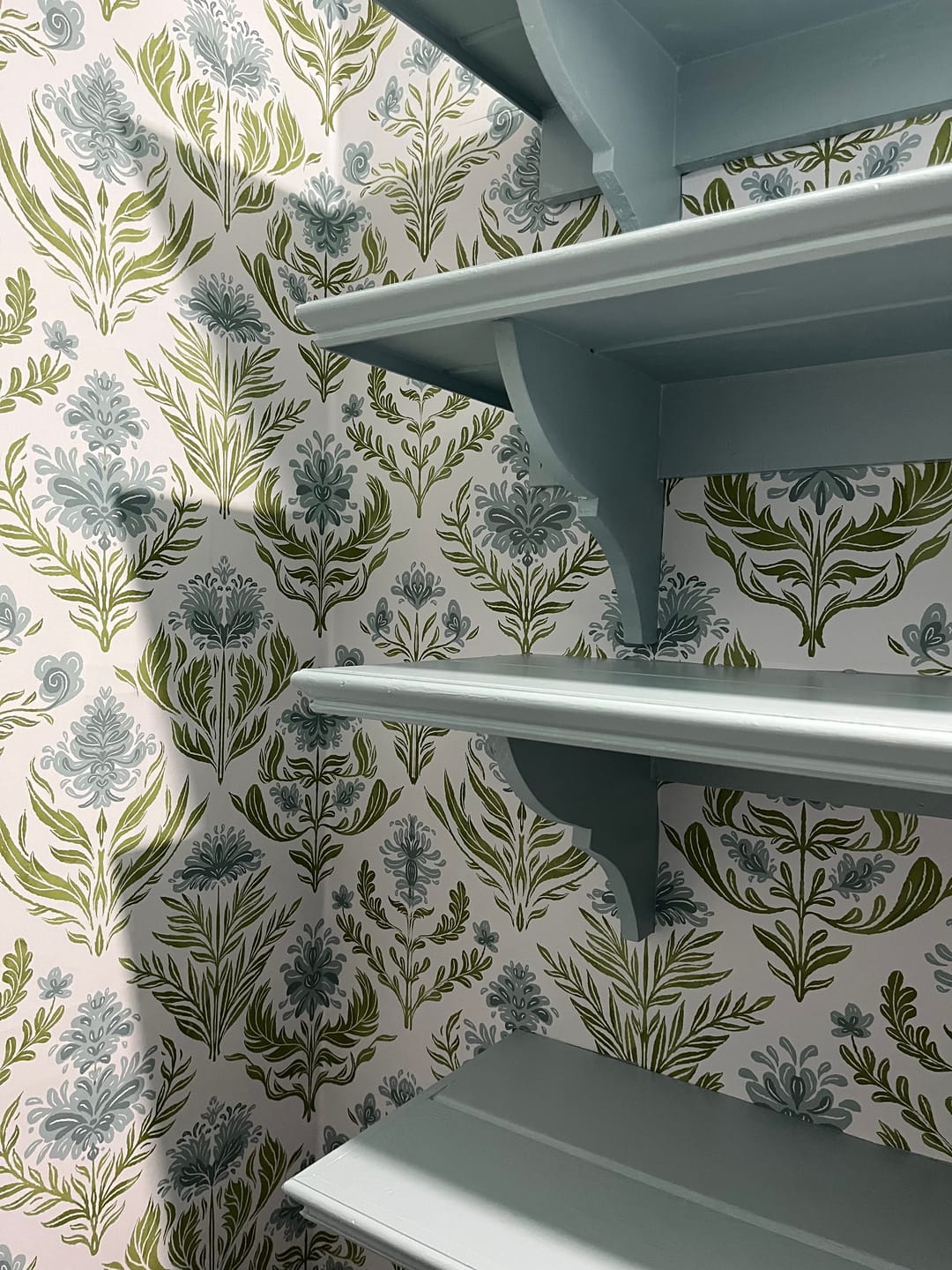 Customer photo review of Nolie Wallpaper by RNM Arts