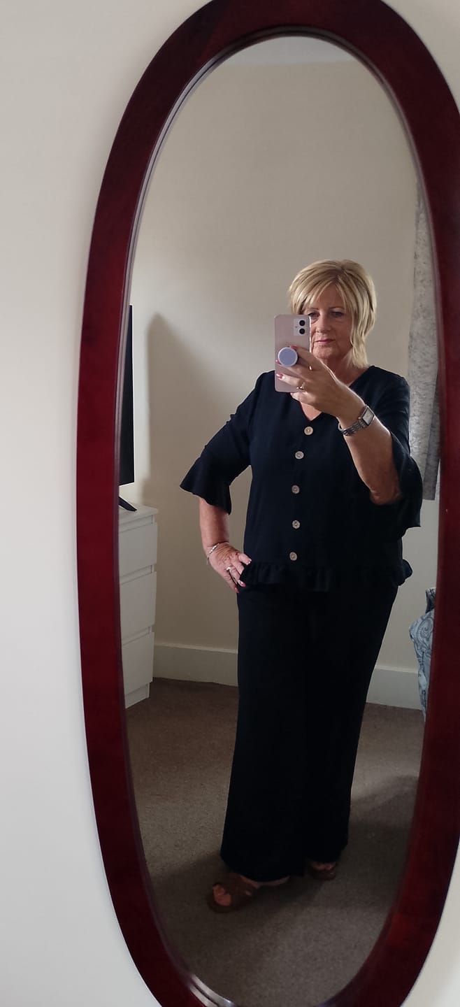 Customer photo review of Dana Wine Two Piece Set