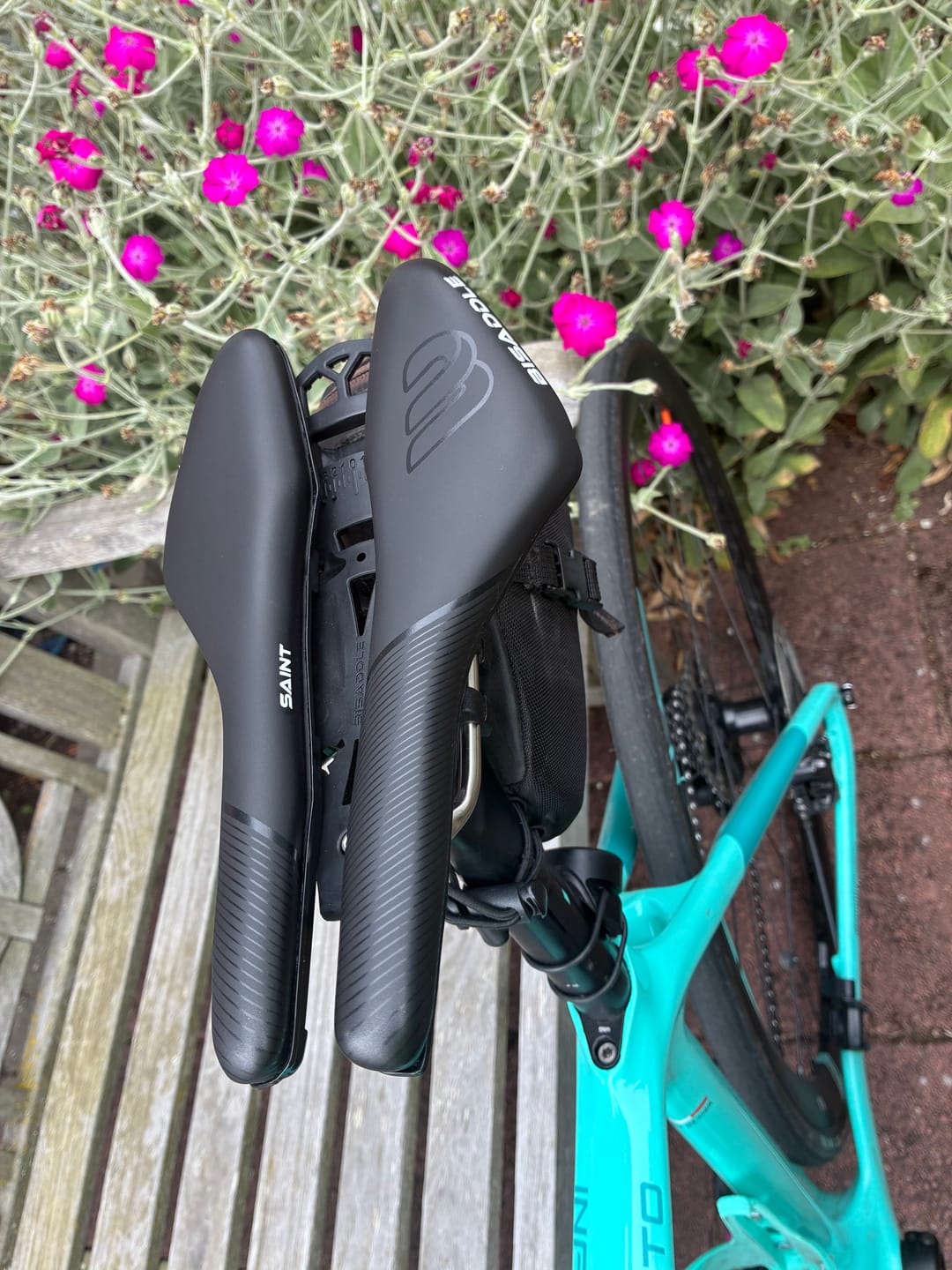 Customer photo review of Saint