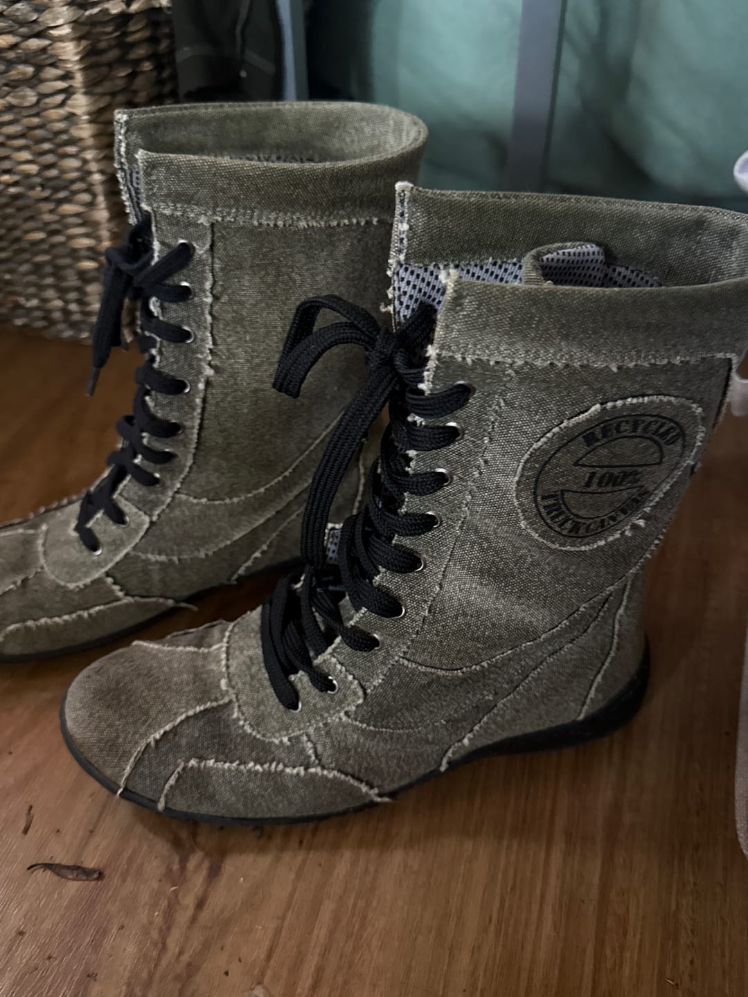 Customer photo review of Nomadic Women's Boots