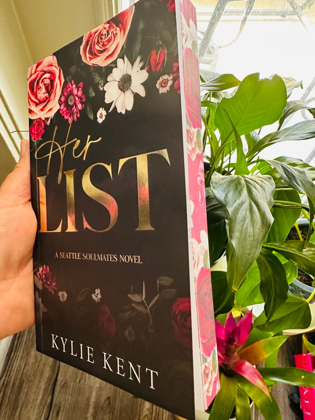 Customer photo review of Her List
