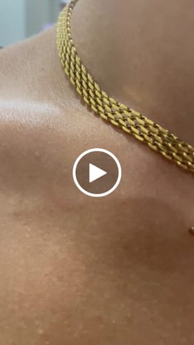 Customer video review of Collana "Dolce abbraccio"