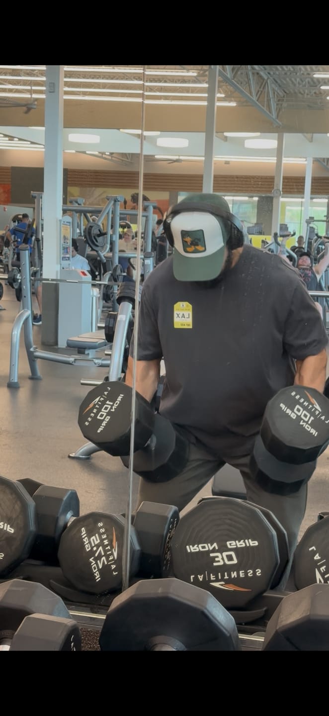 Customer photo review of 9135 - Looney Tunes Patch Trucker Hats
