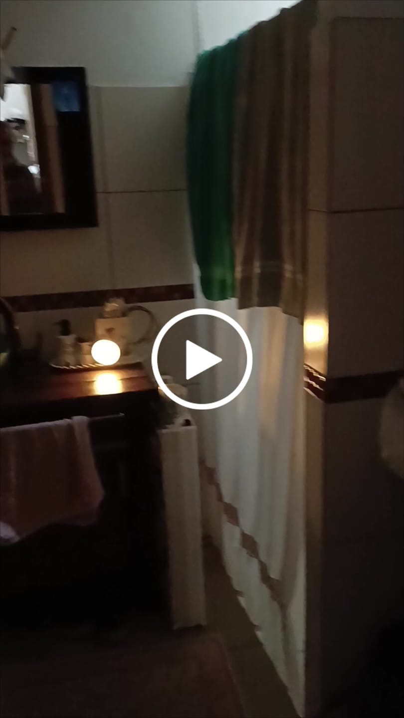 Customer video review of Pack de 4 Practifocos Led Recargables Multiuso