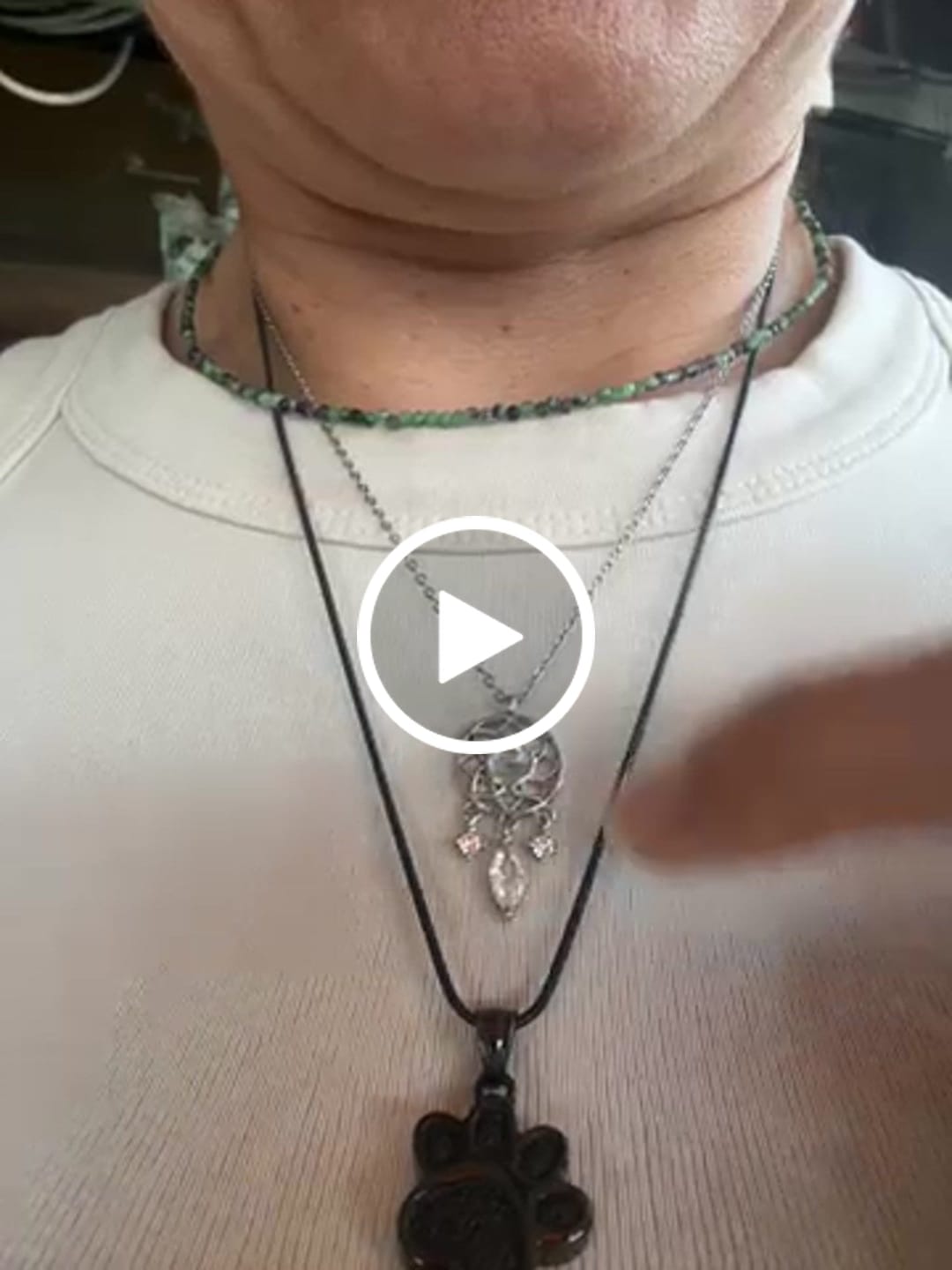 Customer video review of Mondstein Halskette - Traumfänger