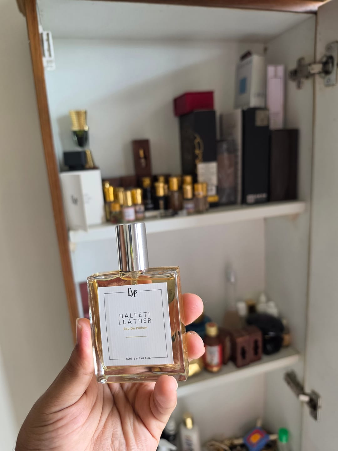 Customer photo review of Halfeti leather | Eau De Parfum