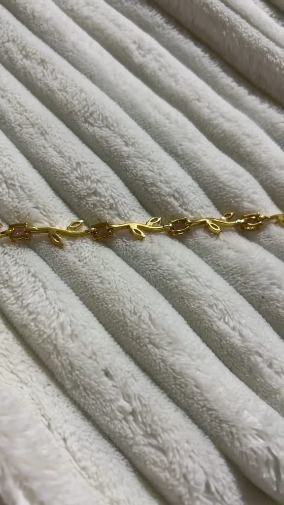 Customer photo review of Pulsera Tulipán