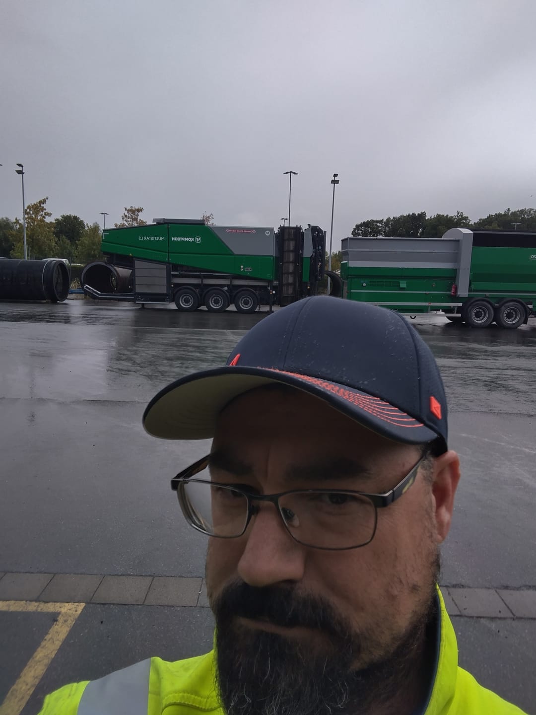 Customer photo review of CLOUD TRUCKER