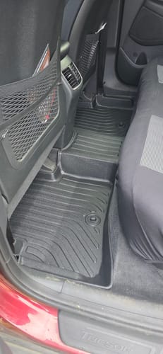 Customer photo review of Pisos Calce Perfecto Hyundai Tucson 2016 al 2020