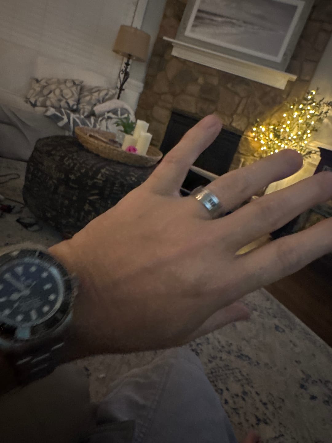 Customer photo review of Spinning Engraved Batman Logo Tungsten Carbide Spinner Wedding Band - 8mm