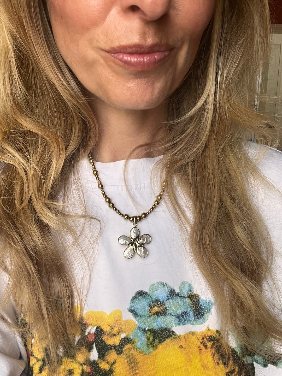 Customer photo review of ROYLE necklace gold