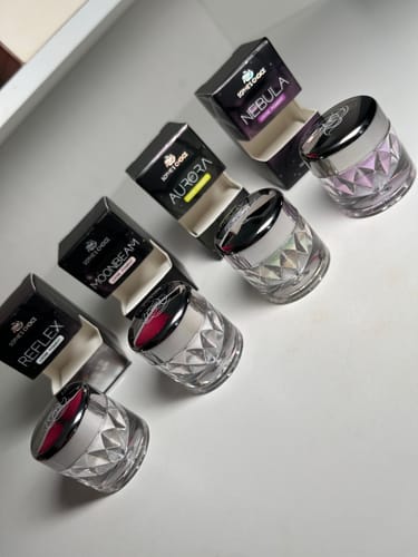 Customer photo review of Pigment u prahu - Nebula