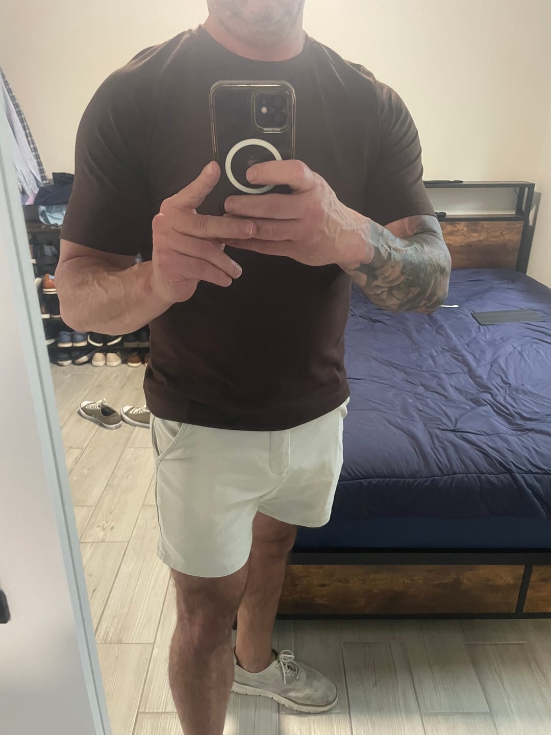 Customer photo review of Ultra-Stretch 5" Chino Shorts - Cream
