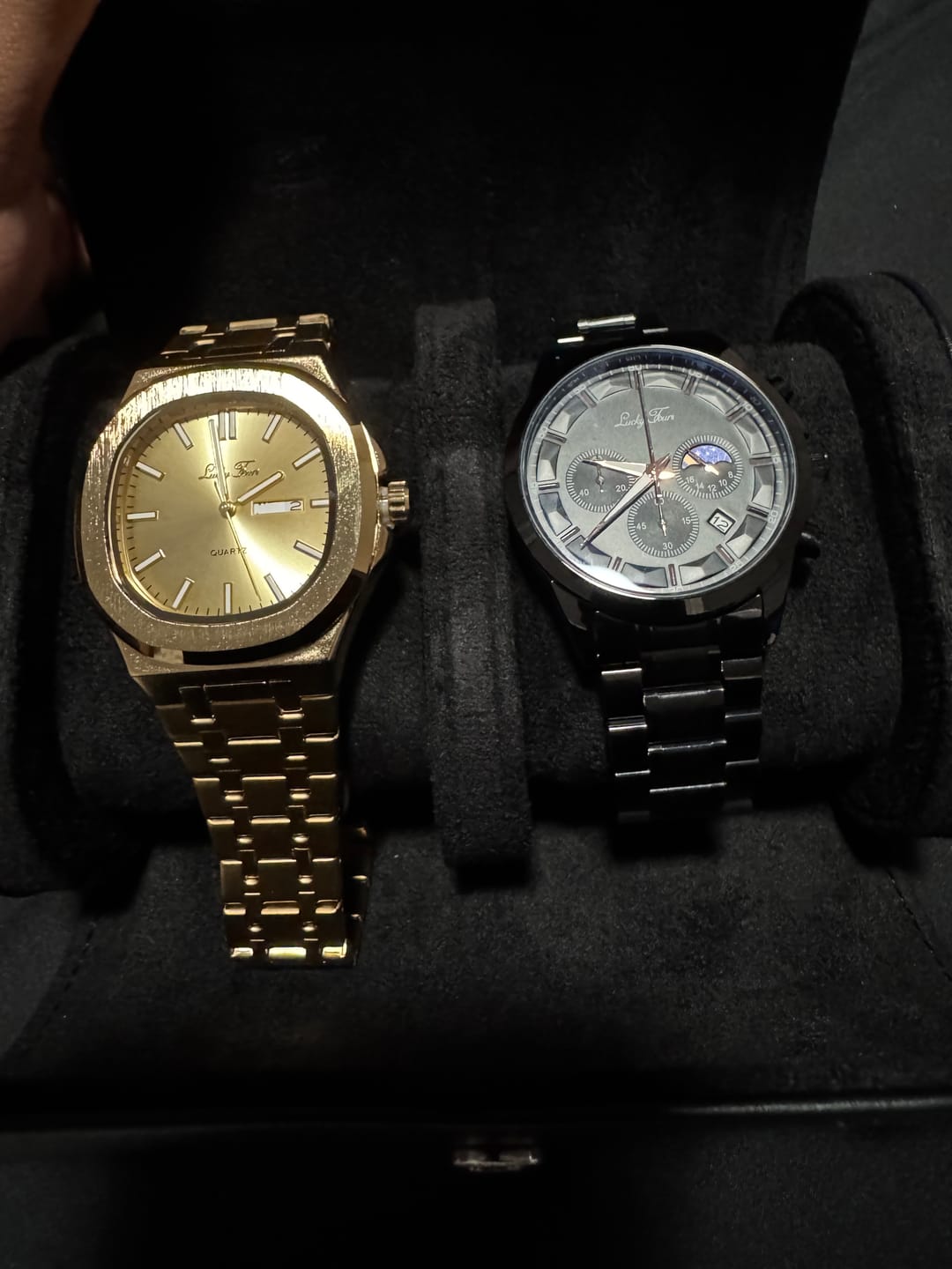 Customer photo review of Premium Leather Watch Roll