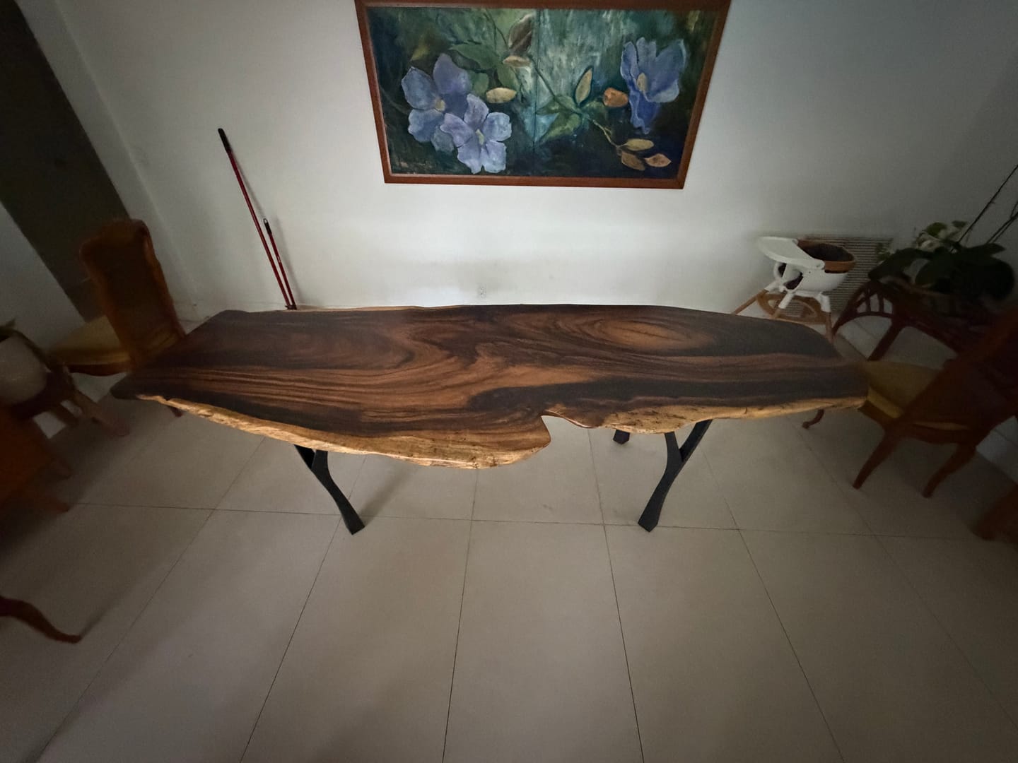 Customer photo review of Furniture Legs 506 Faras 28" H for Dining Tabletop