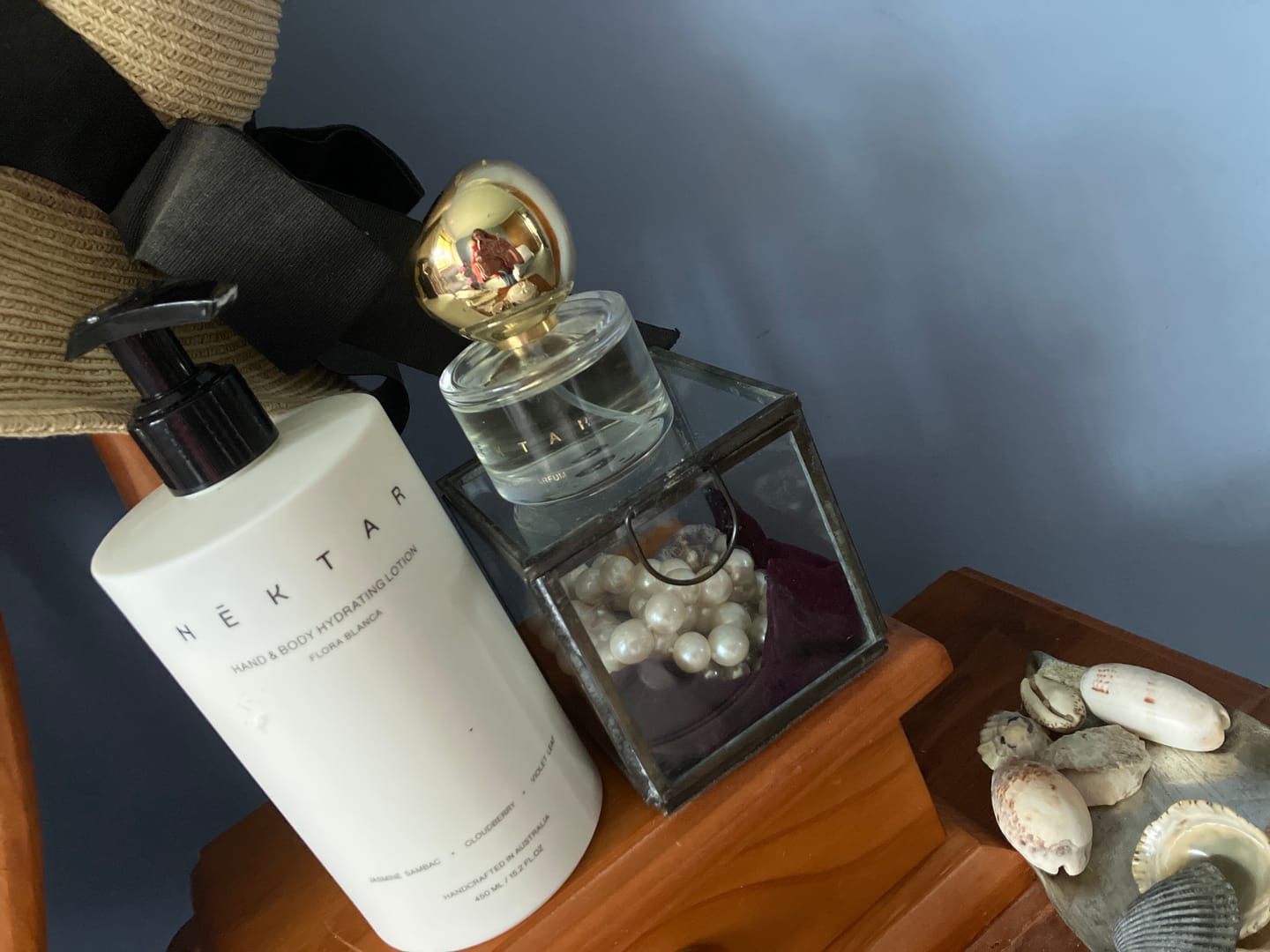 Customer photo review of Flora Blanca Hand & Body Hydrating Lotion